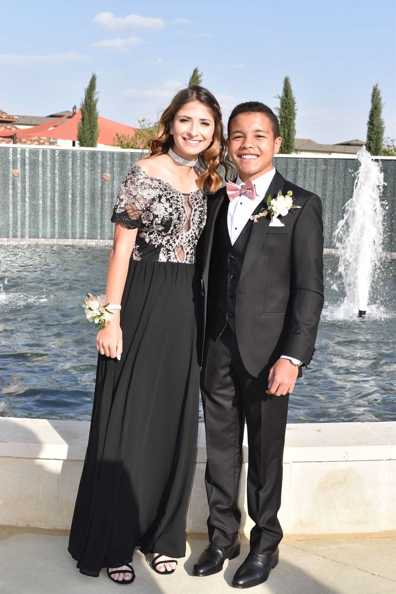 brendents's tweet photo. Prom 2018! https://t.co/JU7rrfk6ZN