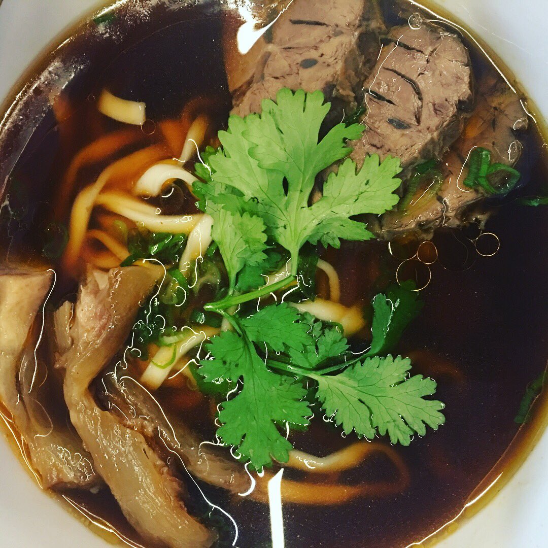 GriotGood's tweet photo. #Taiwanese Beef #Noodle #Soup at @hofoodsnyc the perfect #dinner for a rainy #Sunday in #NYC https://t.co/hDQpOtU2Rt