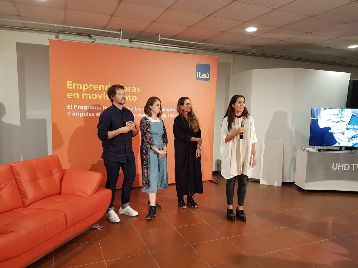 miradacouture's tweet photo. Este año el #ProgramaItaú tiene foco en la sustentabilidad. "Quedamos impactados por la calidad de los proyectos", dijo Florencia Lecueder de @ItauUruguay. https://t.co/isGjen9SbN