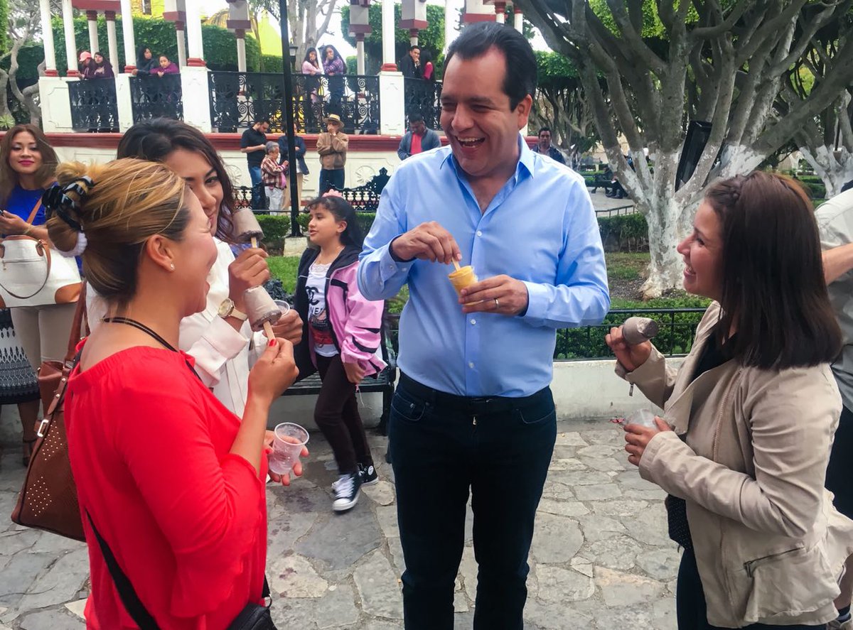 ralbores's tweet photo. Paleta de chimbo en el centro de Comitán... ¡una delicia! https://t.co/GKDWxCJeTY
