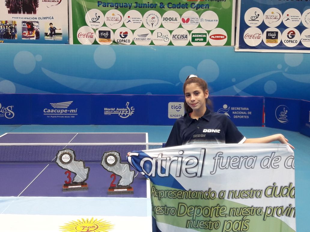 RNDeporte's tweet photo. #OrgulloRN 👉 Manuela Pereyra (Catriel) fue subcampeona en el Circuito Mundial de Tenis de Mesa en Asunción, Paraguay 👏 Con 11 años logró la presea plateada en la categoría mini infantil y fue 3ra en infantil
¡¡¡Felicitaciones Manuela!!! 🎉
#RioNegroDeporte #RioNegroTieneTodo https://t.co/P3QUOk0zQ8
