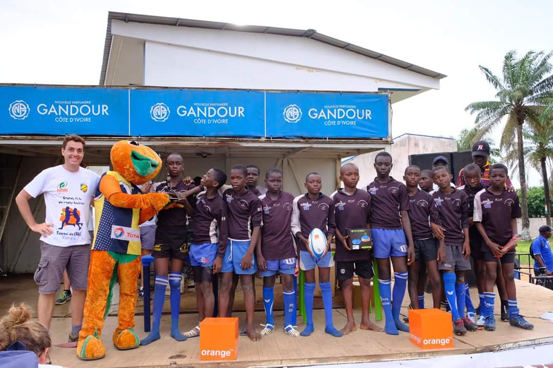 TheSoizicLive's tweet photo. 3ème édition réussie du tournoi du @CRAC_Rugby
750 enfants réunis pour #Rugby #CIV 
Remise de trophées aux clubs de #Ouangolodougou pour l'offensive, au @CRAC_Rugby pour le #Fairplay et #Sebroko pour le trophée du #CRAC
Bravo à toutes les équipe, les bénévoles, le public https://t.co/gI13lkvFL4