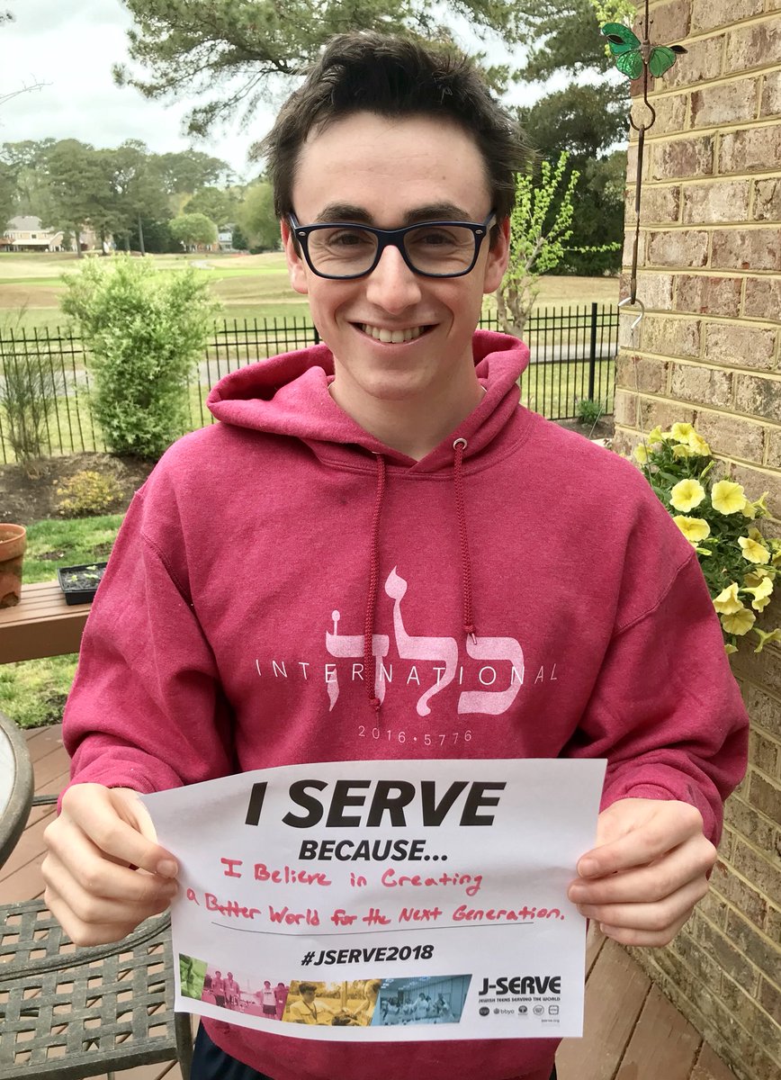 AZAShaliach's tweet photo. I serve because I believe it is our responsibility as the Jewish youth to leave this world better than we found it for the next generation.

Why do YOU serve? @GMRShlichim @GAR_Shlichim @MiShaliach

#JServe2018 #TogetherWeWill https://t.co/hA0ebas9CZ