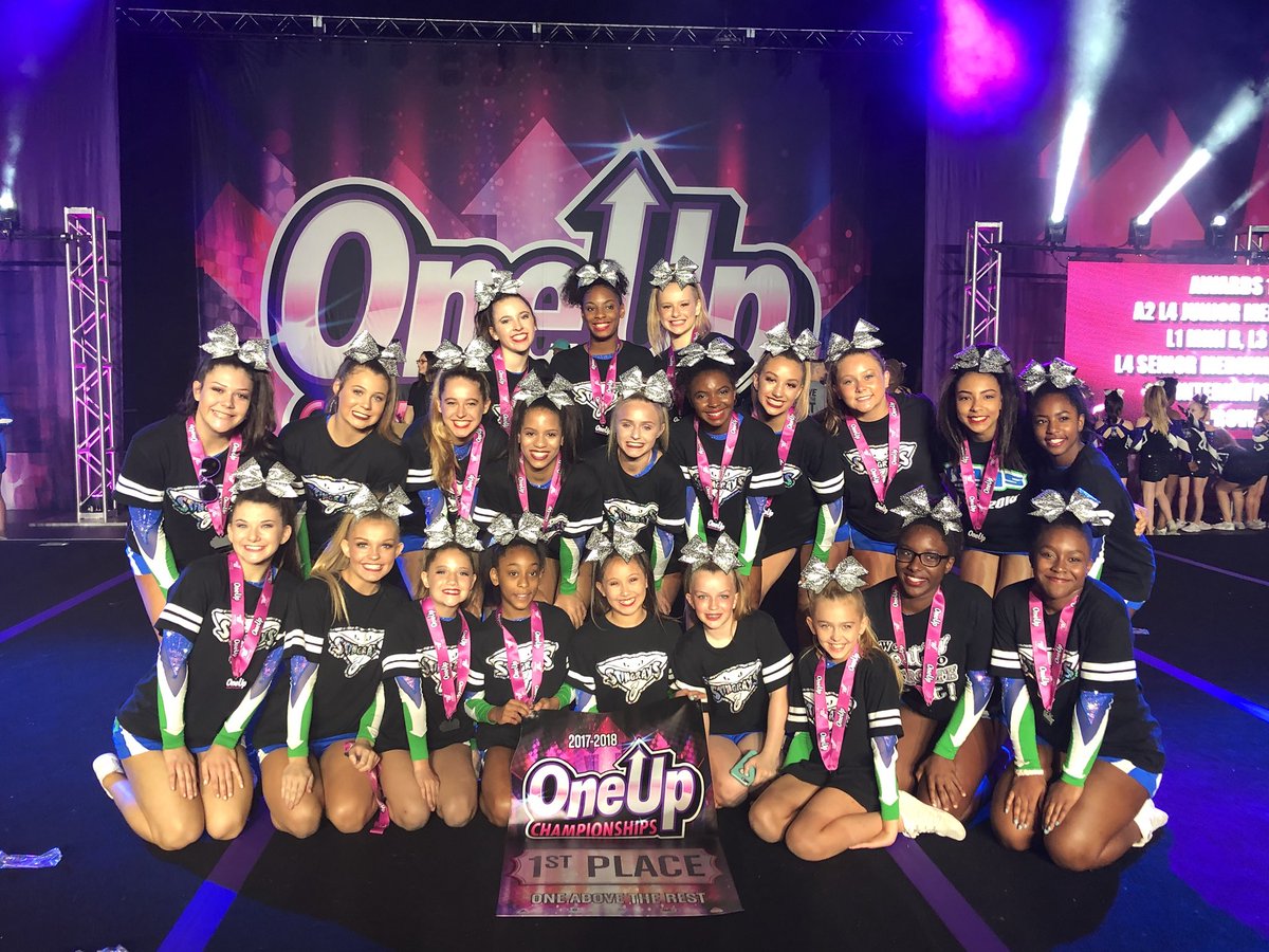 You sure did shine this weekend! Love you so much!  <a href="/Chrome_Rays/">Chrome_Rays</a>! #NationalChamps #Chromies 💙💚😘