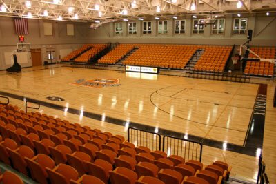 carterweakley's tweet photo. Blessed to say l’ve committed to Hendrix for both Football and Basketball! Happy to be apart of the Warrior family! @HendrixFootball https://t.co/jS8vMJjD8l