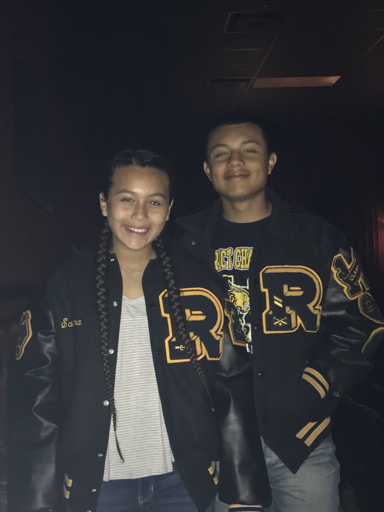 S_Gonzalez956's tweet photo. Can’t complain about my weekend...went to @Cinemark to see @TheRock in @rampagethemovie, watched the Braves @Hooters, and played 18 at Butler on Sunday.... #RestRelax #PostSTAAR #FamilyTime @KinderGonzalez ❤️ https://t.co/wvoHsiuE8B