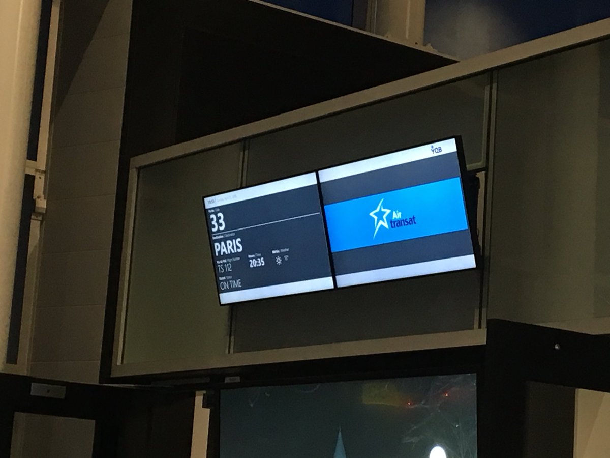 manongruaz's tweet photo. Hey 👋 @DevoxxFR, ca y est le Québec débarque :) @SamB418 et moi avons hâte de vous présenter le #compassionfirstdesign #conference #design https://t.co/1GhkfLxLD8