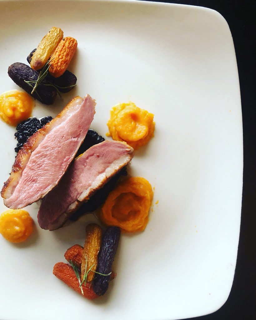 ChefJeffPhilbin's tweet photo. We did our yearly trek to @KeelandCurley for the annual blueberry festival which inspired me to think outside the box w/ our haul
Ginger-Soy Orange Sous Vide Seared Duck Breast | Blueberry Balsamic Reduction | Roasted Carrots | Butternut Squash Purée #ChefJeffPhilbin #MasterChef https://t.co/pqt9aWzUVx