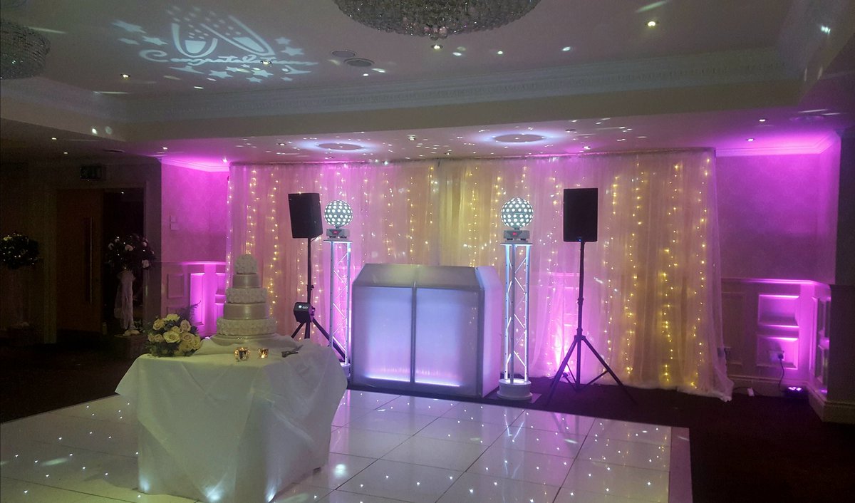 💖 Another beautiful wedding day set up at The Fenwick Hotel in Ayrshire for Shannon &amp; Mark Sneddon's reception recently 💖 #RevolutionNights #FenwickHotel #Ayrshire