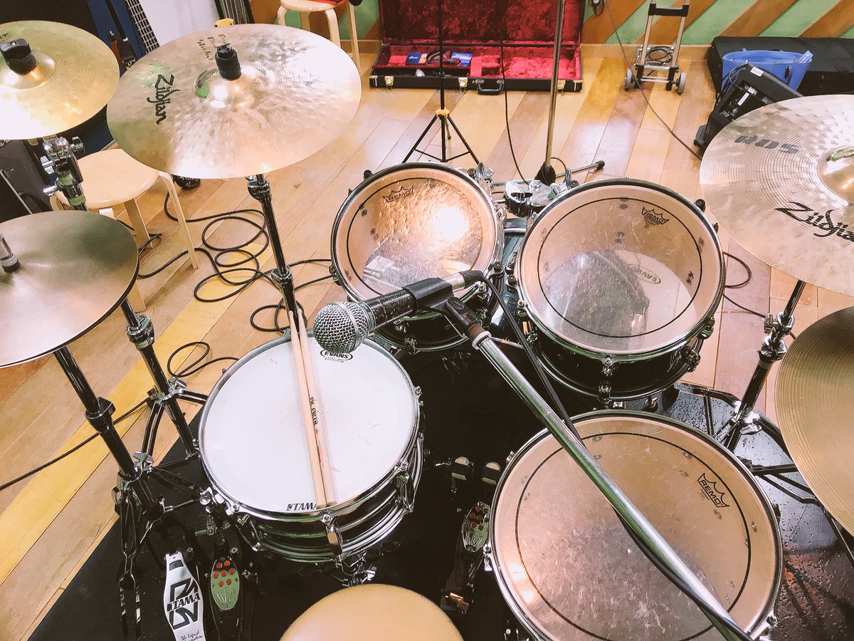 six_graph's tweet photo. 2018年初、メンバー全員揃っての練習‼︎
やっぱりそれぞれいると形になるスピードが違うね！ https://t.co/1shrnRnbb6