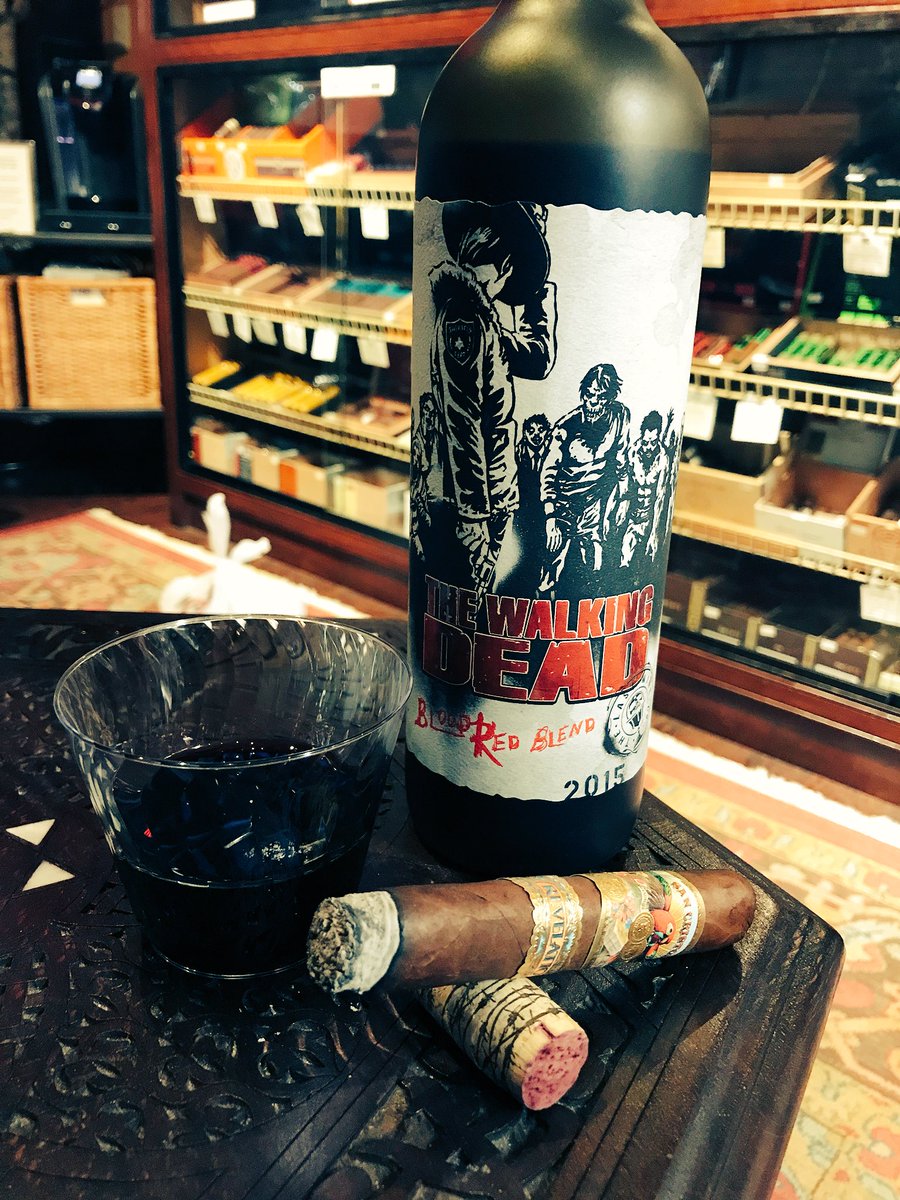 kladyleaf's tweet photo. Almost time for #walkingdead !! #nowsmoking #sancristobal #revelation #walkingdead @AMCTalkingDead #wine https://t.co/aNX3WsSF8X