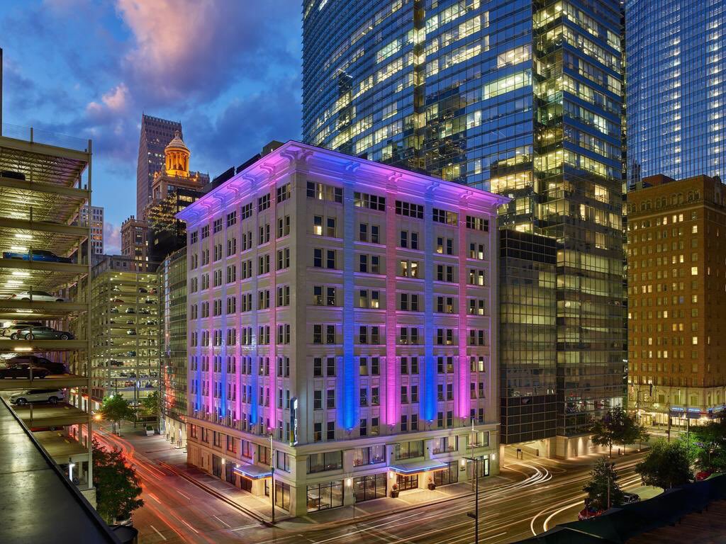 NightLyfeDallas's tweet photo. #PVRetreat ๐๐จ๐จ
(Really One Big Ass Sleepover)๐ฅ
โ๏ธHotel KBs
โ๏ธHotel Pregames
โ๏ธHotel Drinking Games
#Viewsfromthe90s ๐ป
#SlipperyShenanigansPT2 ๐ป
#ThePremiere ๐ป
Downtown Houston โ๏ธ๐
4๏ธโฃ/2๏ธโฃ0๏ธโฃ๐โฝ๏ธโ 4๏ธโฃ/2๏ธโฃ2๏ธโฃ๐
#PVSpringFest2k18
#PVRetreat https://t.co/MESt7SFwb7