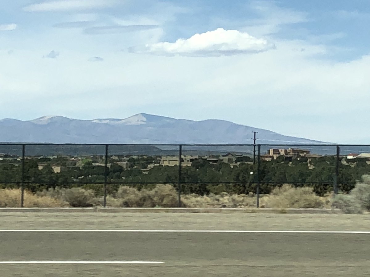 webbydesign's tweet image. Loving my first glimpse of New Mexico. Everyone I’ve met today at the venue has been super helpful and nice! #PACE18 #Artists #Convention