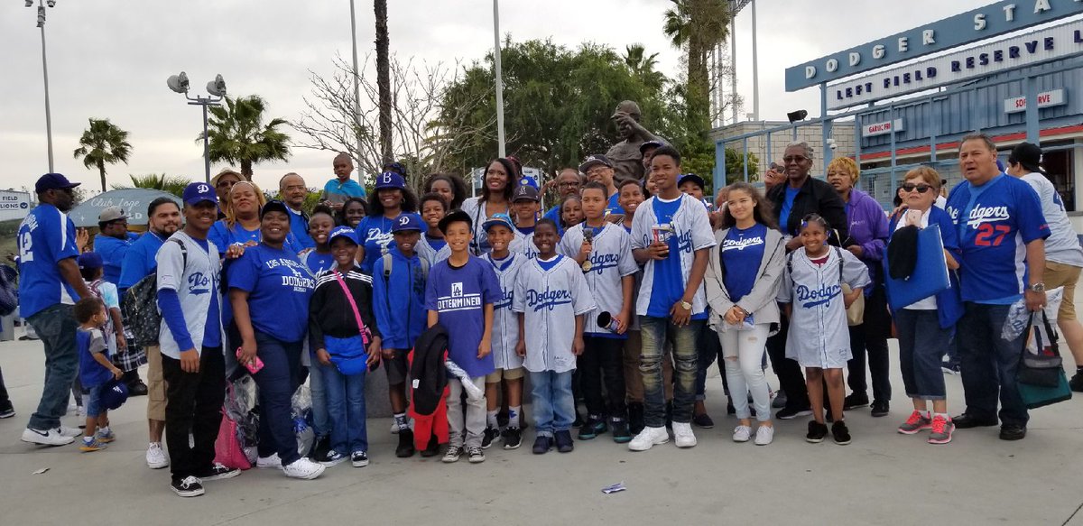 AAPACPomona's tweet photo. Celebrating the Legacy of Jackie Robinson #42 - AAPAC &amp; the African American Museum of Beginning. Thank you @Dodgers for sponsoring trip we are so appreciative #proudtobepusd #aapac #nocolorlines #BrooklynDodgers #blackhistory #unity #JackieRobinson42 #halloffame1962 #equity https://t.co/7hCOP1WL0C