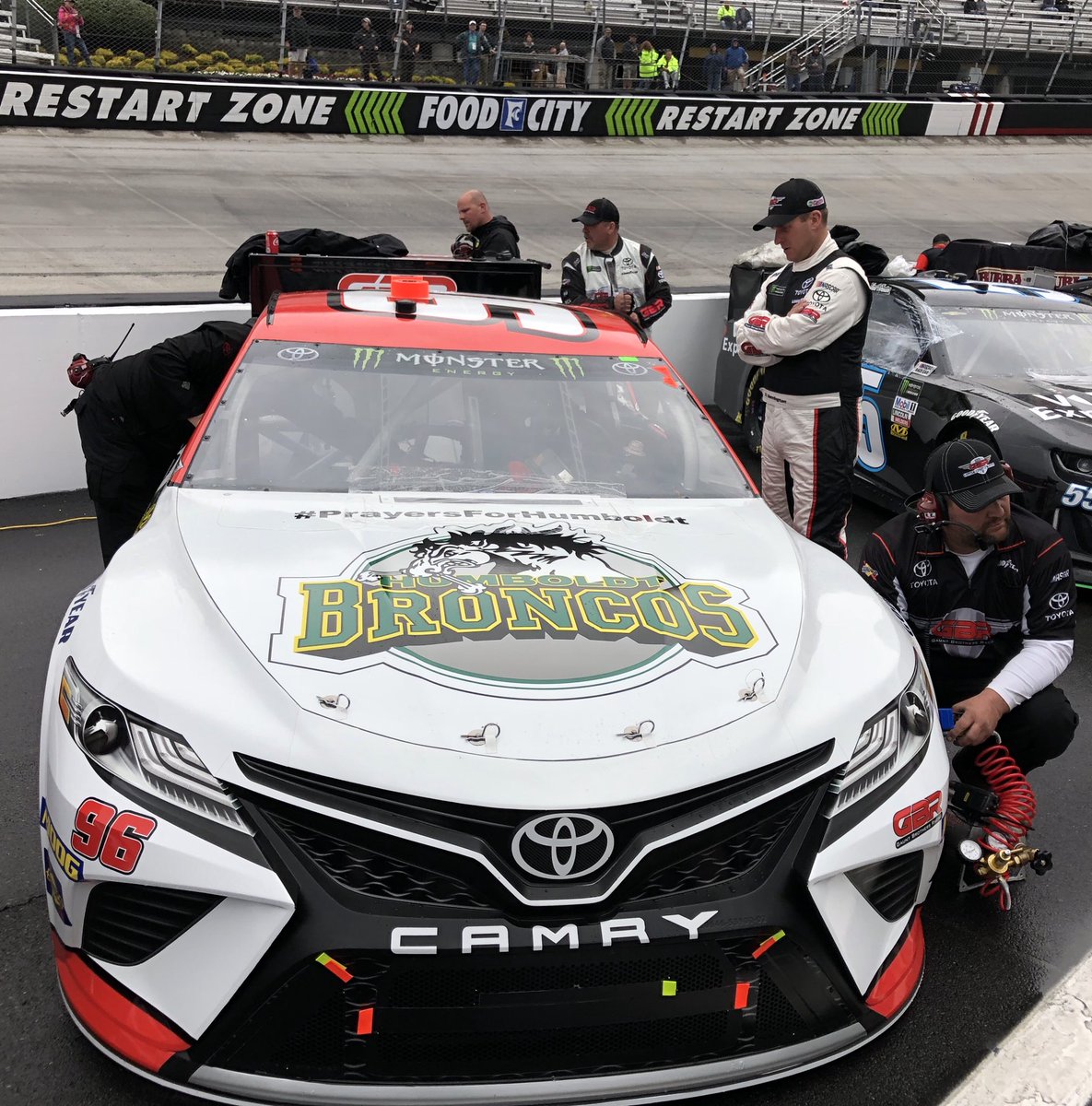 GauntBrosRacing's tweet photo. Do you want to win the @HumboldtBroncos hood off of our @BMSupdates car? DM your bid. The hood goes to the highest bidder.      See full post here: https://t.co/NIfhVam4j5 https://t.co/Wmiciyt3SB