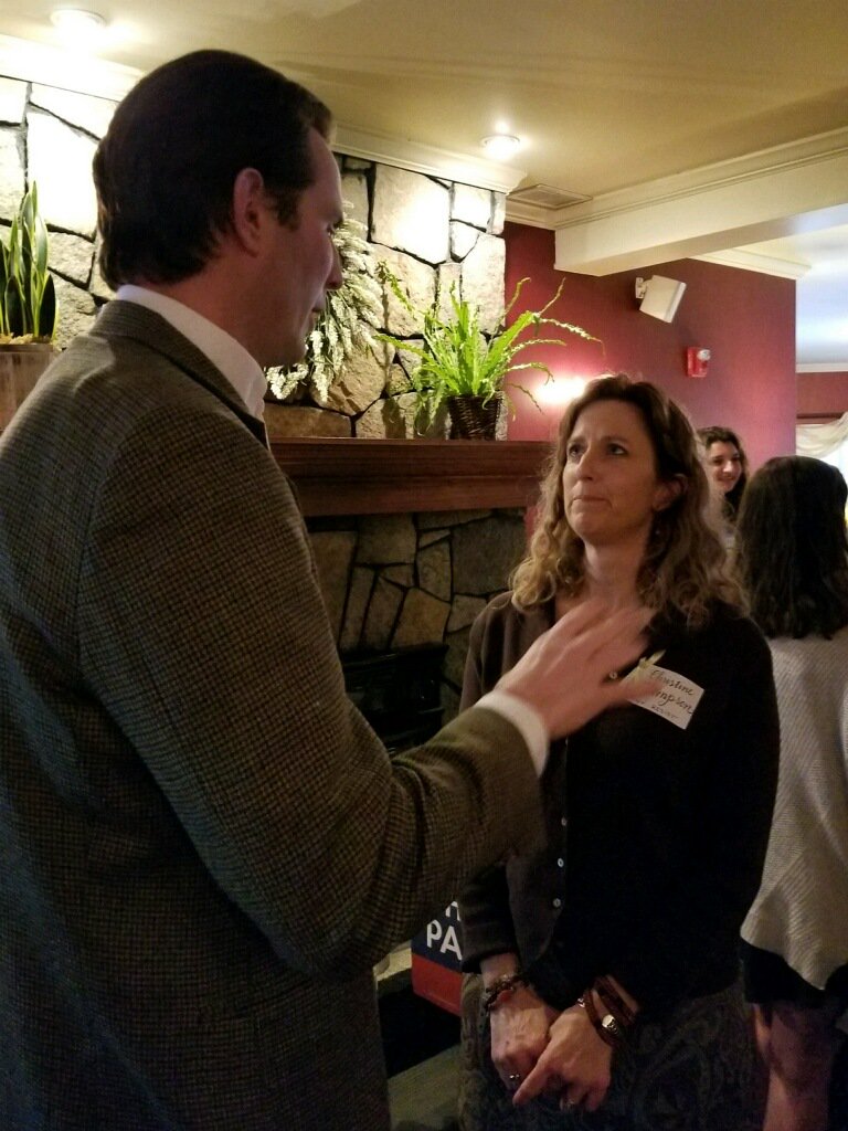 DeaglanM's tweet photo. What an incredible turnout for the Art Moves Mountains event today in Jackson. So much and energy and excitement for the upcoming elections! #NHPolitics https://t.co/KD1xQ3m3Lt
