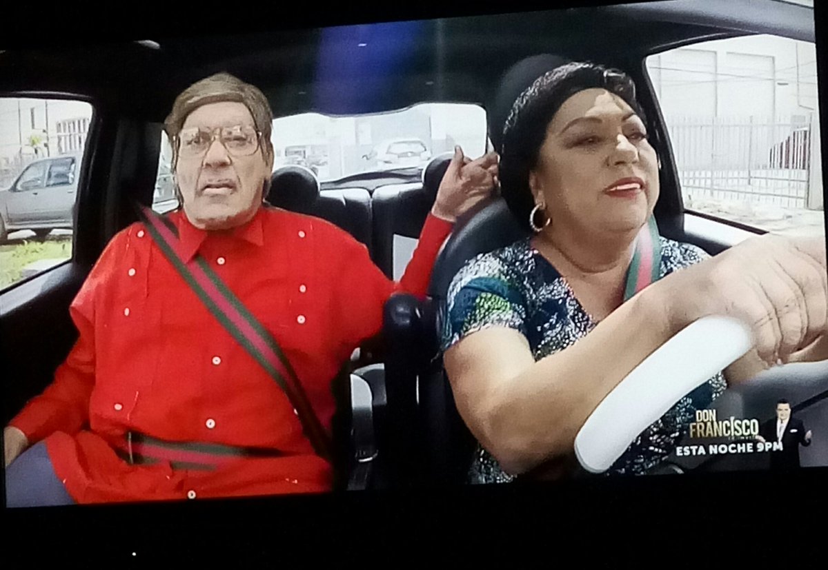 WaldemarRiver12's tweet photo. Definitivamente este tipo de comedia local es lo que necesitamos en la TV Puertorriqueña. Que nos hagan reír y olvidarnos de las situaciones.

Felicidades en sus 30 años de Comedia,son mis personajes favoritos.👏👏👏

@AliceaVictor @AcisumGroup https://t.co/EJt6t520BK