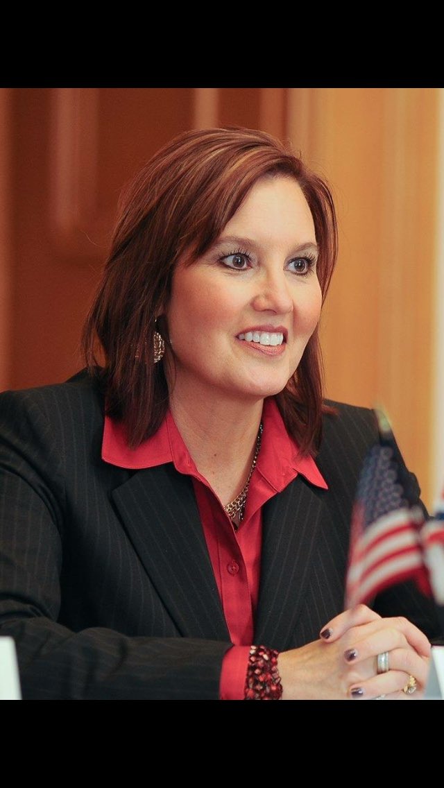 Wildwings77's tweet photo. Vote Mary Taylor For Governor Of Ohio !
Follow @MaryTaylorOH
🔴🔴🔴🔴🔴🔴🔴🔴🔴🔴
#DrainTheSwamp
#NothingButRed
#RedwaveRising2018
#WakeUpAndFight
☎️☎️☎️☎️☎️⏰⏰⏰⏰⏰
Vote Ohio First #OHGov
Keep Ohio Prosperous , Healthy and Free ! 🇺🇸🇺🇸🇺🇸🇺🇸⚔️⚔️ https://t.co/wZ9IBx768E