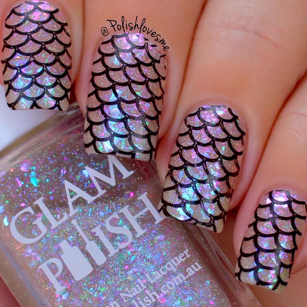 EllaSkyeBlue's tweet photo. This is the absolutely gorgeous Spring collection from Glam Polish, with the special flakie topper called Secrets in the Sand (w/stamping in second pic.)
#SpringColorTrends https://t.co/vr2ZT48hyH