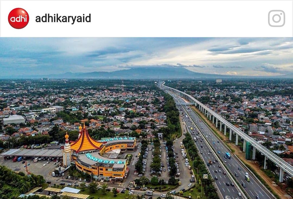 andreOPA's tweet photo. Akhirnya rencana Pak @jokowi dan Pak @basukibtp agar jakarta memiliki #MRTJakarta #LRTJakarta terwujud juga, semuanya untuk rakyat! Disusul #LRTJabodebek lengkaplah Jakarta! https://t.co/T1oTRfYtxU