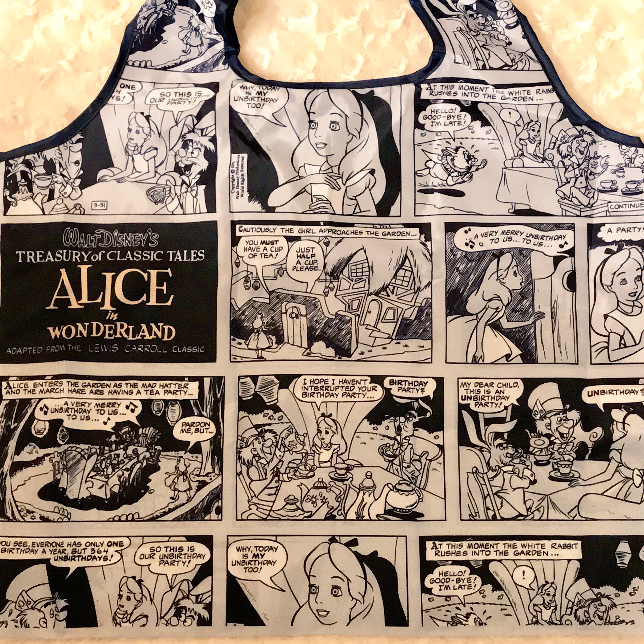 画像 先日しまむらで見つけたコミック柄のアリスのエコバッグ 結構大きい コミック柄のグッズを今まで買ったことがなかったので初 アリス ふしぎの国のアリス 不思議の Matomehub まとめハブ 画像 先日しまむらで見つけたコミック柄のアリスのエコバッグ 結構大きい コミック柄のグッズを今まで買ったことがなかったので初 アリス ふしぎの国のアリス 不思議の Matomehub まとめハブ