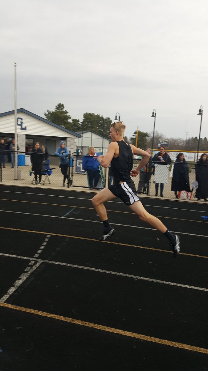 BC_BulldogPower's tweet photo. Big Josh walks away with the 110m high hurdles at Gull Lake Invite. #BCtrack #CoachReinstein https://t.co/EniSTy2RAV
