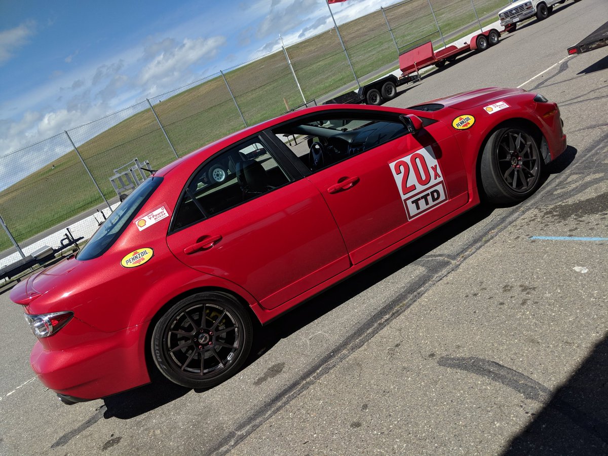 TMarcJones's tweet photo. Good weekend this weekend the car ran well and I moved up to P2 and should be safe there for the final standings. #Shellpnoc #shell_ontheroad https://t.co/wN94kX1dRF