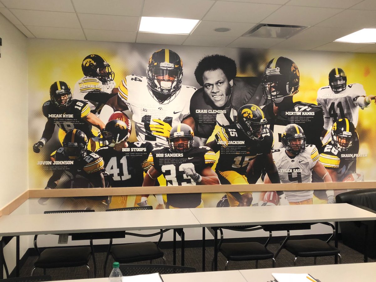 WaltonRecruits's tweet photo. 2019 DB/ATH @bjgibson22 (6' 5" 195) enjoyed @HawkeyeFootball w/ @CoachD_Foster this WKND! #Iowa #Big10 https://t.co/cttb4rWr1B https://t.co/EOoFxnQAqK https://t.co/NPNI0YJOfL