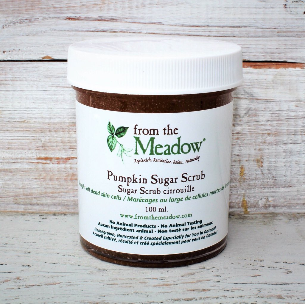 From_The_Meadow's tweet photo. Our scrubs are the perfect pick-me-up for this dreary weather! ☔️
And to make our scrubs even sweeter... they are ONLY $10 for the month of April! 

📸Kaptivated Photography by Kate https://t.co/9GxFnh8yya