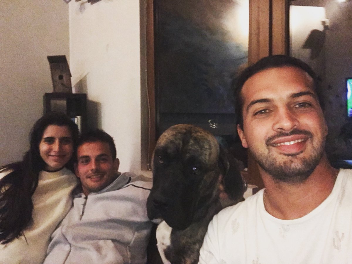Familia !! 👨‍👩‍👧🐶🕺 <a href="/Juantellagorry0/">Juan martin</a> ! #paz#tela#macho#gorda ! ⚽️⚽️⚽️ <a href="/dani_ponzio/">Dani Ponzio</a>
