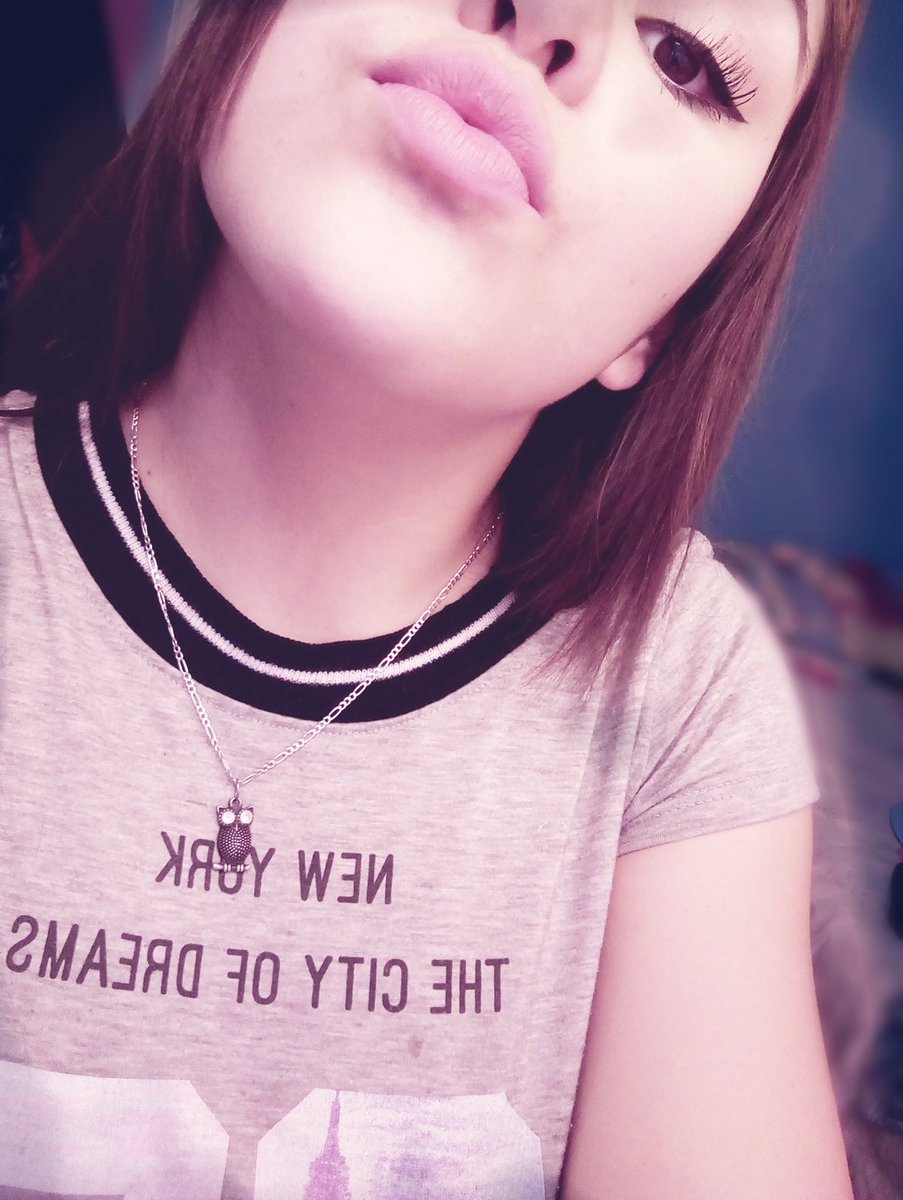 AleinadEC12's tweet photo. 😘💁. https://t.co/UjaStH5OHv