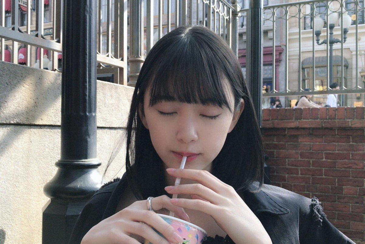 彼女とカフェデートなう