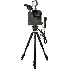 IFS_news's tweet photo. TECHNOLOGY/INFORMATION: Record Your Auditions Alone with the New Padcaster Device #Padcaster #Audition #Filmmaking #SelfRecord https://t.co/tjHXsAylAl https://t.co/rsfyXpNRUo