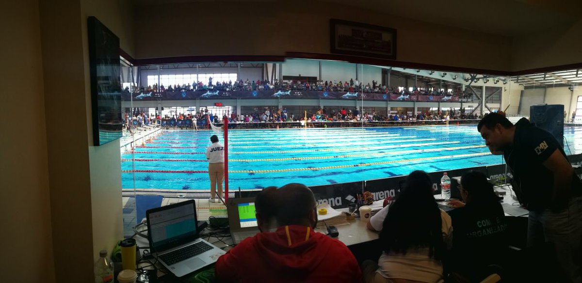 FemexNatacion's tweet photo. #ArenaGPTijuana2018 Gracias al equipo de técnicos de la FMN que ponen sus conocimientos al servicio de la #natación, los beneficiados, los atletas, entrenadores, padres de familia y comunidad acuática en general! https://t.co/BV5ACKx8W9