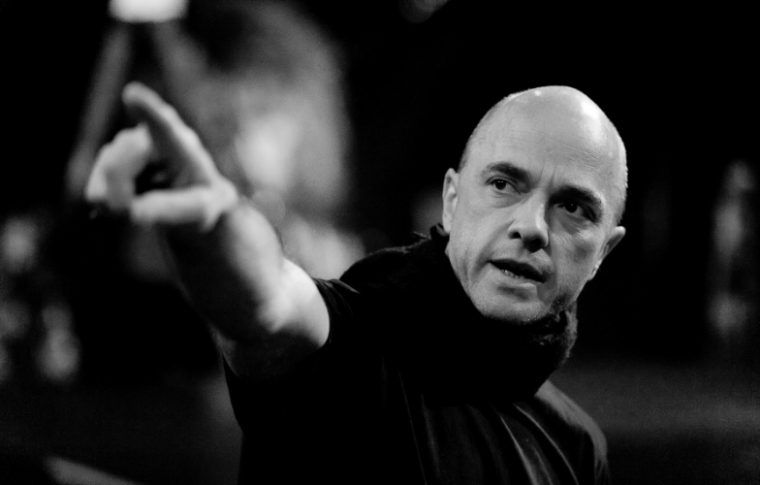 Today is the final day to apply to be a part of our Post-Dramatic Theatre Workshop with Daniel Schlusser happening in early August. More info here: buff.ly/2HBE4qp