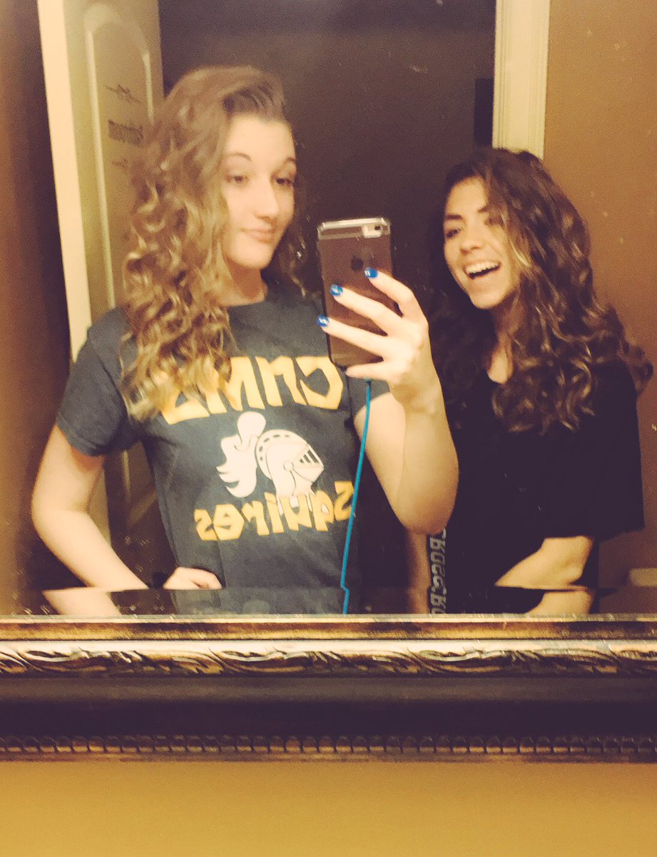 ChristenHall_'s tweet photo. We decided to take pictures AFTER removing all our makeup &amp; hair pins❤️ @jamisom13 https://t.co/S61zXtKgbh