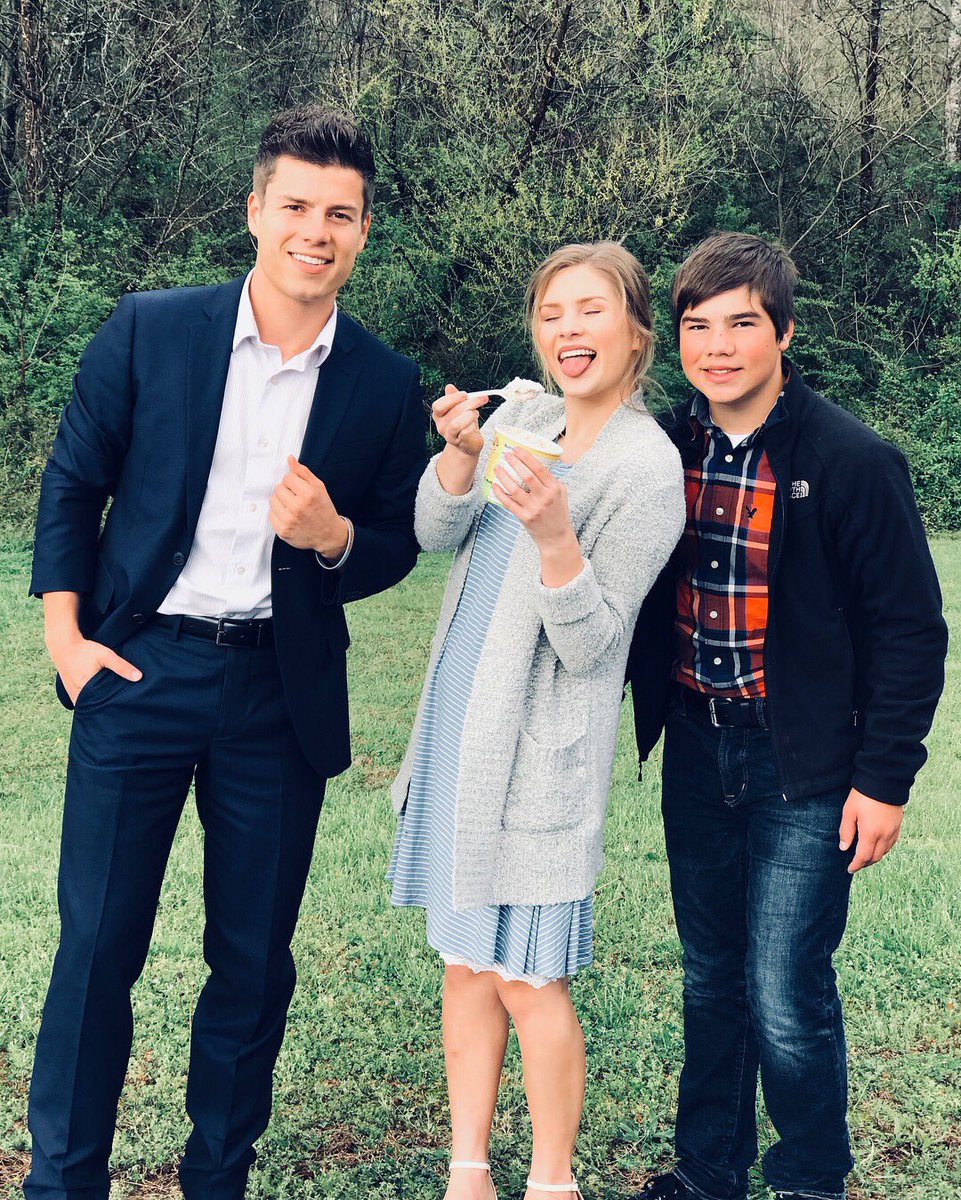 lawbates's tweet photo. Me: Yoo Sis, gimmie an inspirational caption for the followers!

Katie: Just tell em the only man worth chasin’ this summer is the ice cream man. https://t.co/m6mOkN3FEA