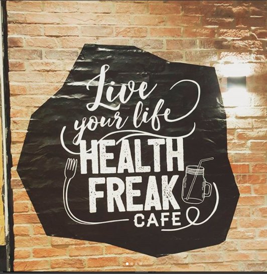 SignwaveAU's tweet image. Health Freak Cafe 
#wallsign #wallvinyls #acrylicsigns#graphiconbrickwall #cafesign #healthfreak #signwavedidit #signwaveryde