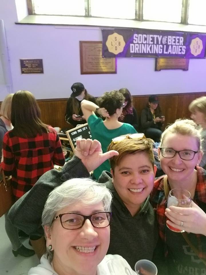 ChefMegs's tweet photo. Had an epic night at @ladiesdrinkbeer Ottawa Bevy 0001๐ป #beeroclock #ladiesdrinkbeer #OTTbevy0001 #deliciousbrews #bevypics https://t.co/Nd1AkYIH1a
