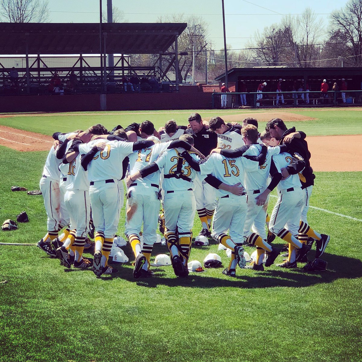 Come out and watch our boys take on Jenks tomorrow night at 6:00 in pivotal District match-up!!  <a href="/SanditeNews/">Sandite Pride News</a> @SSLeader <a href="/SanditeAthletic/">Sandite Athletics</a> @StanTrout <a href="/CphsStudentSec/">CPHS STUDENT SECTION</a> <a href="/OKPrepScores/">OKPrepScores</a> @PBR_Oklahoma 

#TheSanditeWay