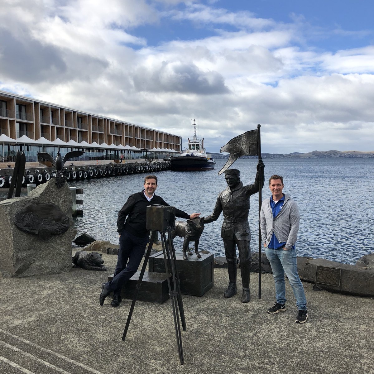 JBPacific's tweet photo. The JBP team has arrived in Hobart! #jbpacific #jbp #brisbaneoffice #coasttocoast2018 #coastalmanagement #hobart https://t.co/1a46urqSKH