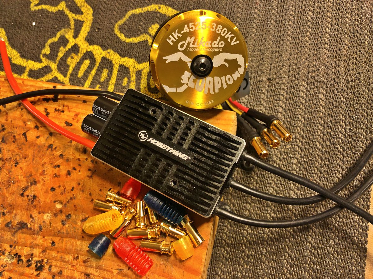 markp_1998's tweet image. Some upgrades need to be done #mikadousa #scorpion #hobbywing #rcproplus (old photo)