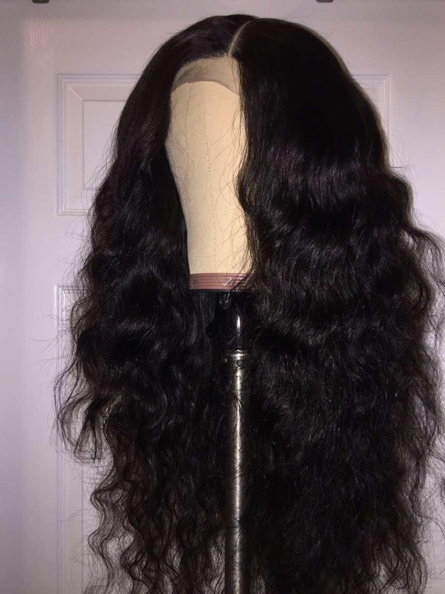 IM_thePrincess_'s tweet photo. Yessss, I still make those 🔥 wigs! You better get you one! #getbossy #wigmaker #kentuckyhair https://t.co/tnnIqab0EM
