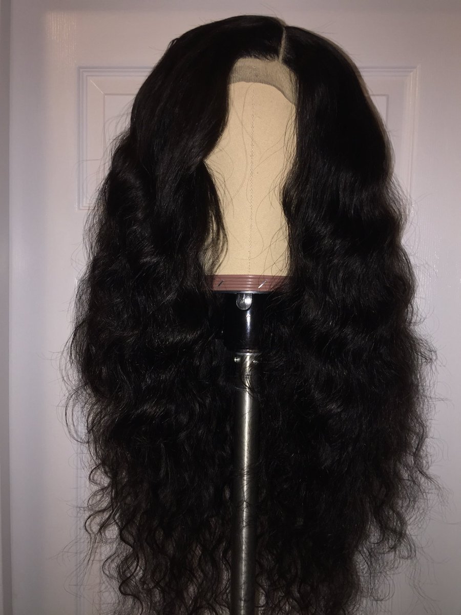 IM_thePrincess_'s tweet photo. Yessss, I still make those 🔥 wigs! You better get you one! #getbossy #wigmaker #kentuckyhair https://t.co/tnnIqab0EM