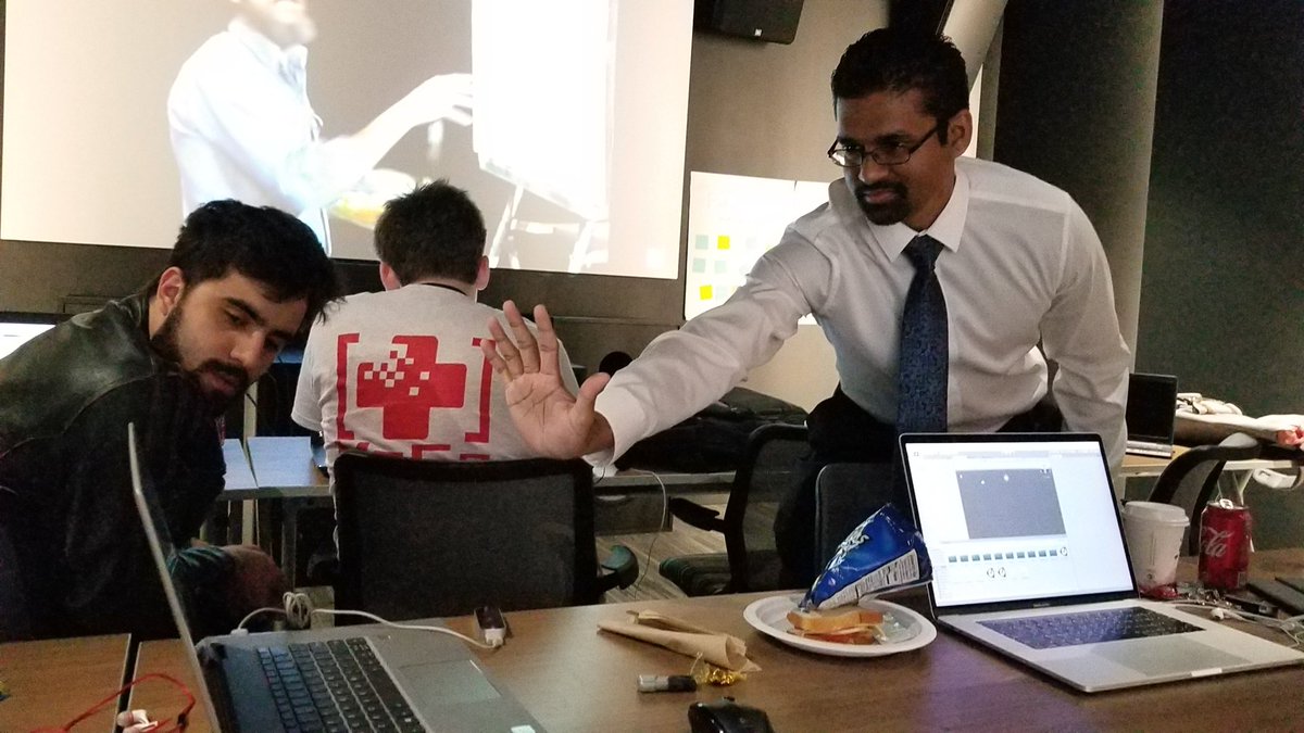 VZnet's tweet photo. Thank you #MeGaHealthJam-ers for choosing #FantasticHandsAndWhereToCatchThem as the Audience Choice! And thanks to the judges for choosing us for the Top 5. What a wonderful meeting of minds this weekend, and thanks everyone who came for helping change the art of healthcare. https://t.co/Fcn1sdAmPt