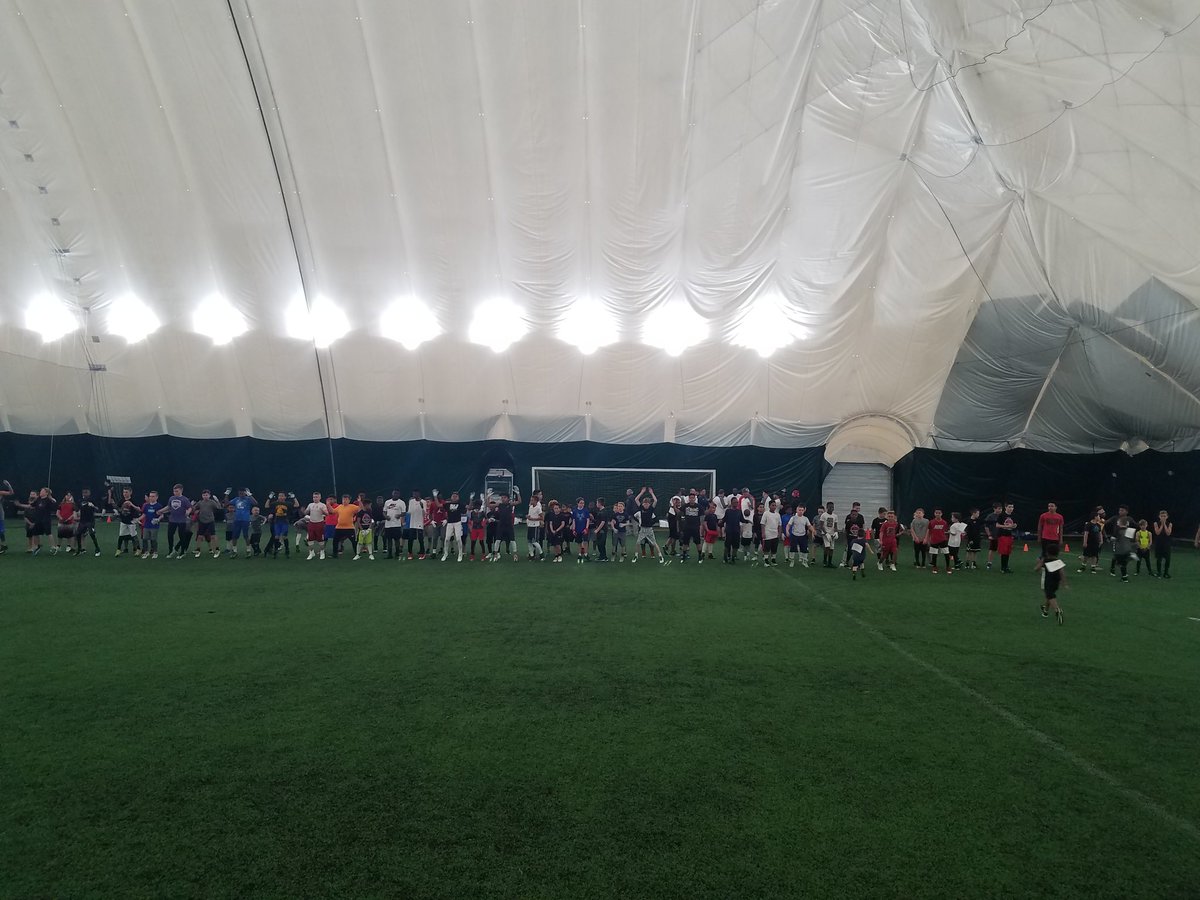 Ivan Milivojevic On Twitter Our Patriot Youth Football Combine Was A Huge Success Over 160 Youth Football Players From Around The Chicagoland Area Https T Co 77hokz69cw