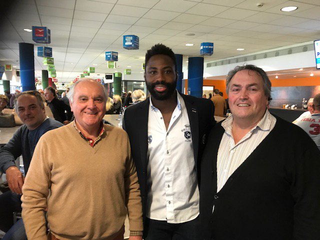rambierimmo's tweet photo. Le Groupe #Rambier #Immobilier partenaire du @mhr_officiel 💪 🏉
 #Rugby #MHR #Montpellier https://t.co/kVcZ3Skv40