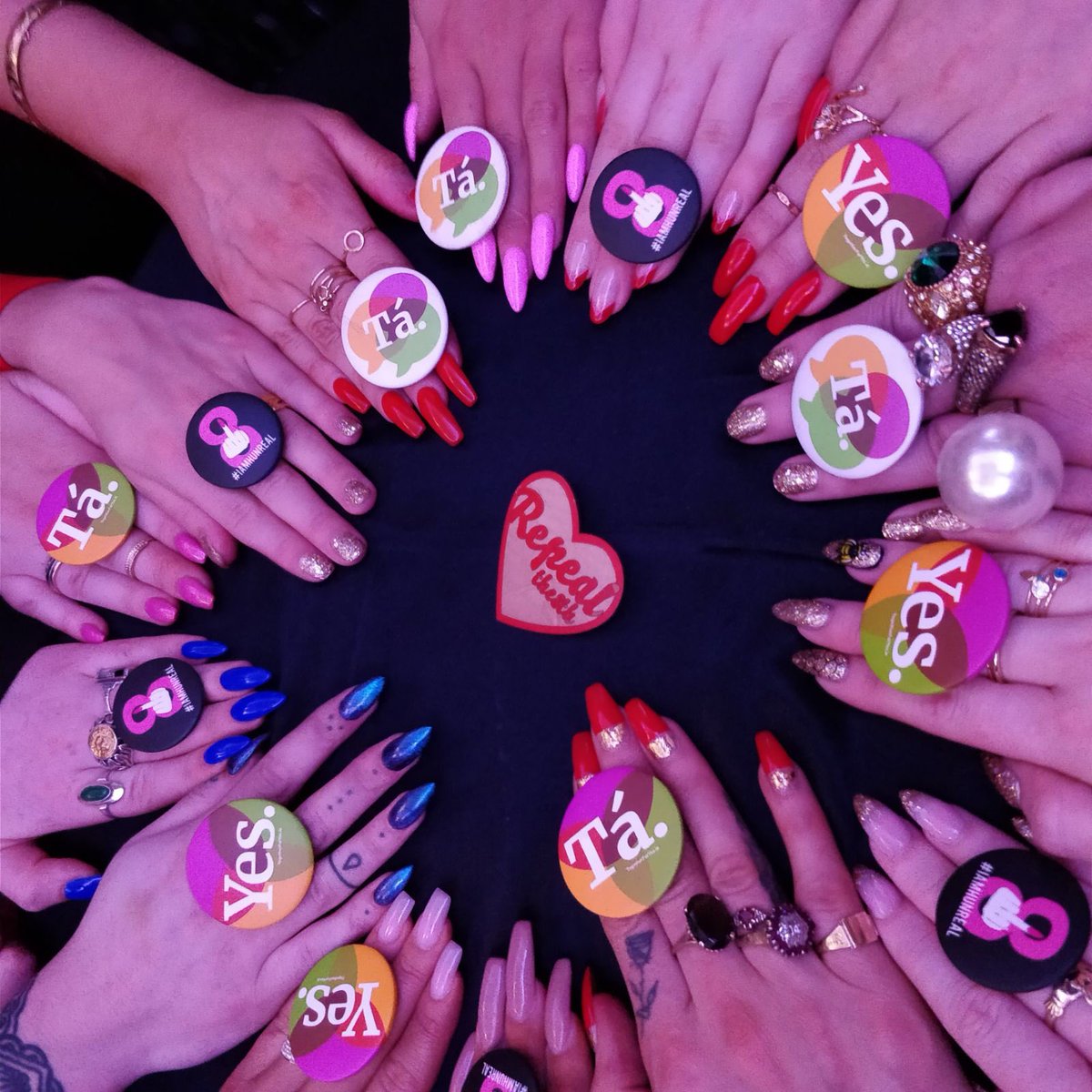 TropicalPopical's tweet image. This awards season, we’re mostly wearing @Together4yes!! #repealthe8th #ImageBOB18