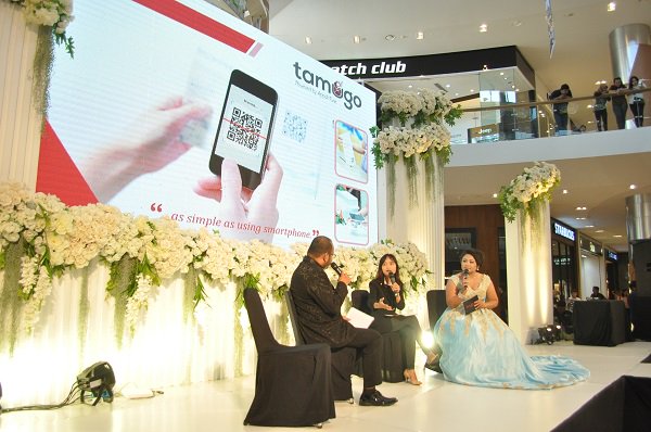 CompusicianNews's tweet photo. Tamugo di acara Amazing Wedding Exhibition 2018 @maxima_pro di The Park Mall Solo Baru https://t.co/cCKy95a5rB