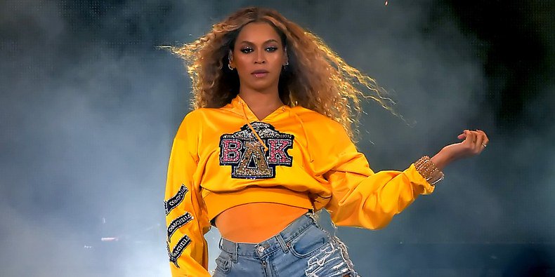 Stilopolis's tweet photo. Beyoncé Knowles star del Coachella Festival 2018... https://t.co/HXerpPzAH9